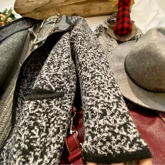 Anthropologie Cynthia Rowley wool duster length sweater changeable style - Picture 4 of 14